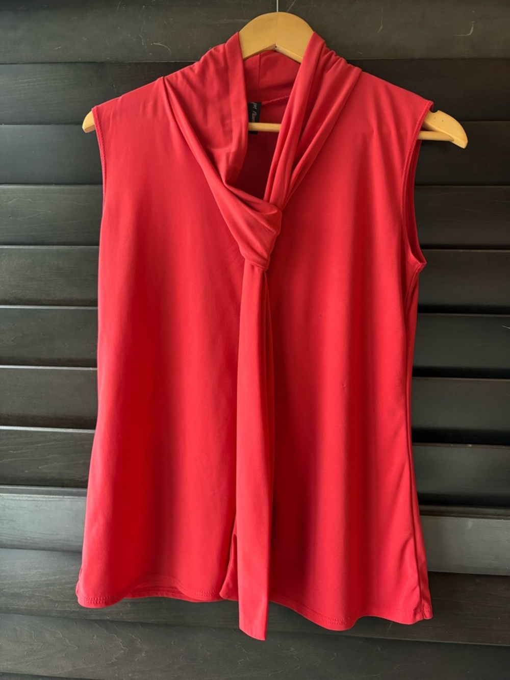 JM Fleurette XL Sleeveless Red Blouse with Neck tie office layering career
